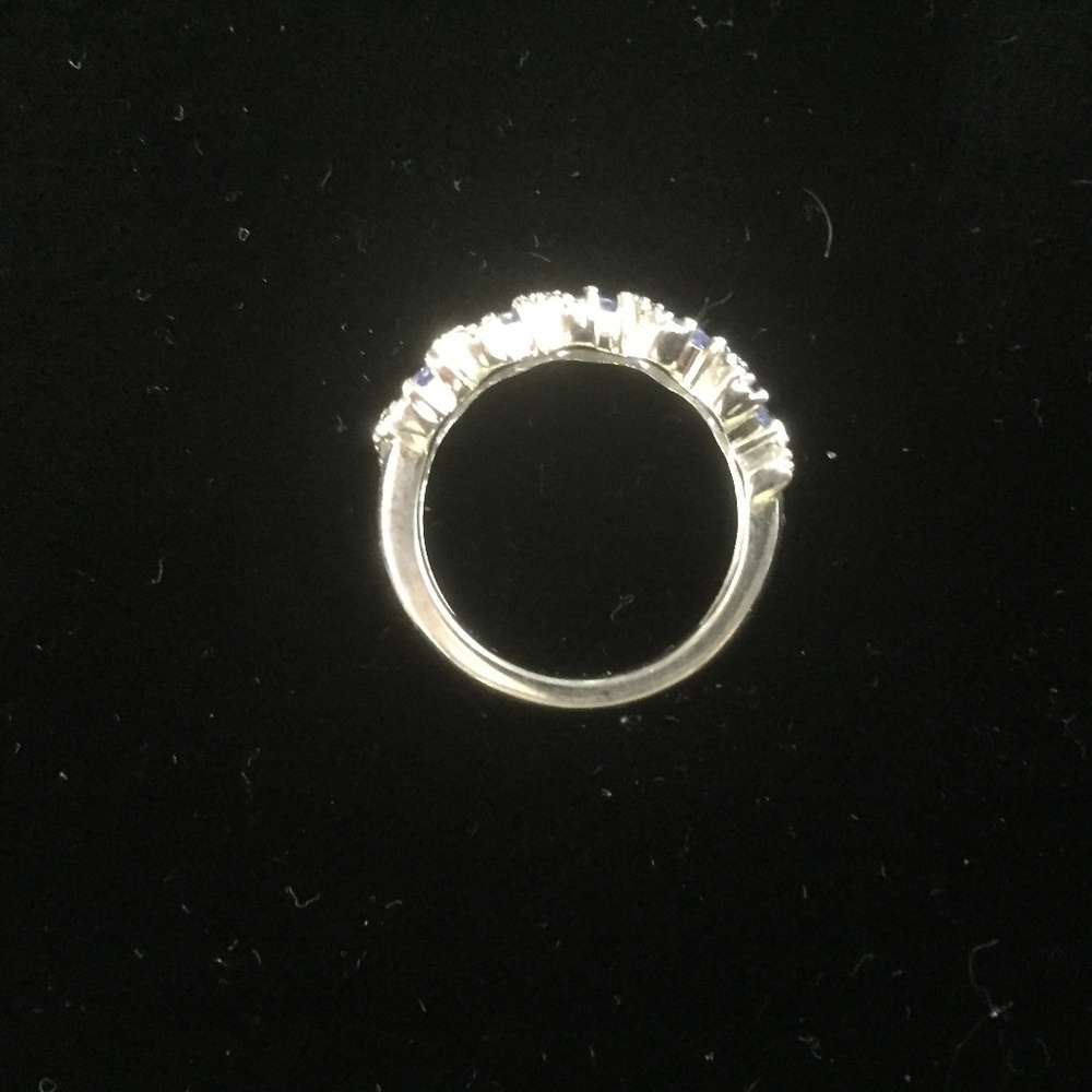 Sterling 0.65 Carat Weight Tanzanite & Diamond Accent Ring/Size 6/NEW! - Picture 6 of 6